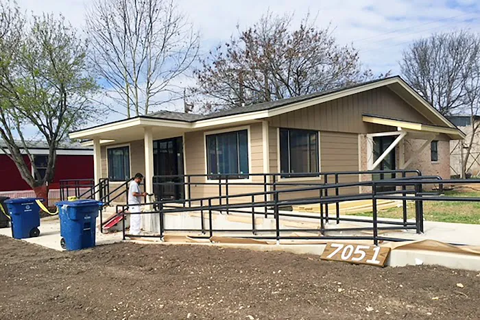 North Valley Manufactured Home Community Picture 1