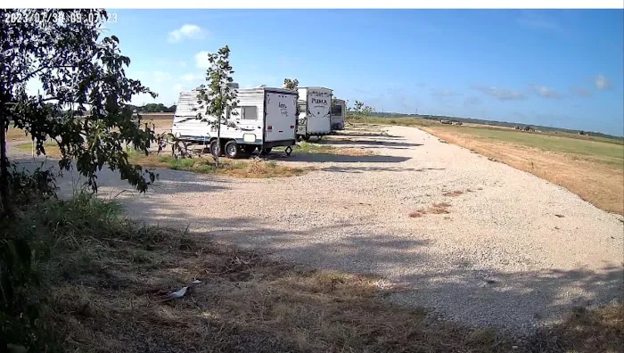 Evening Breeze RV Park Picture 1