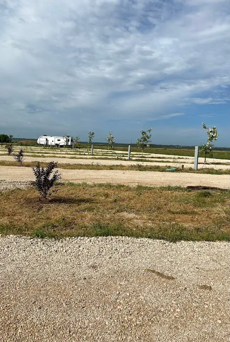 Evening Breeze RV Park Picture 9