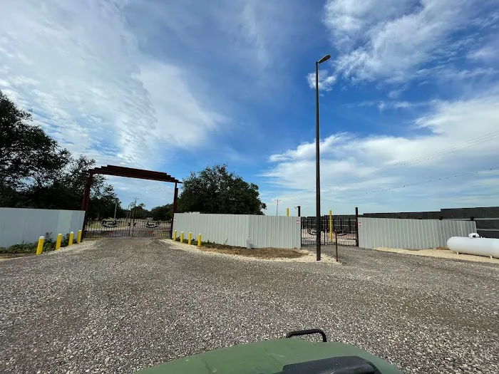 R&R RV Resort & Storage Picture 5