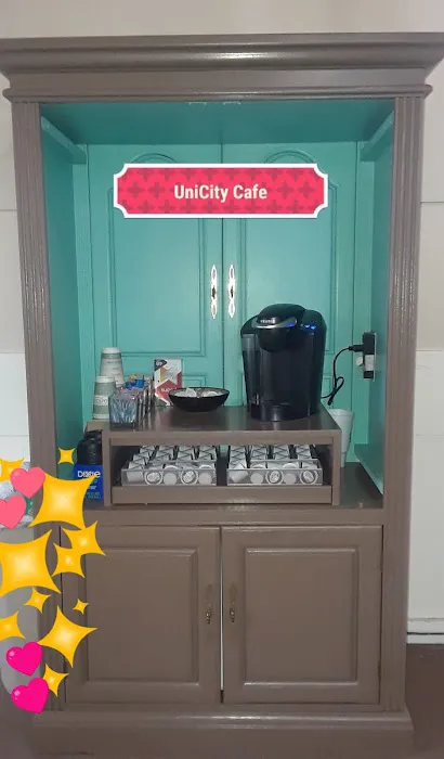 Uni-City Mobile Home Park Picture 8