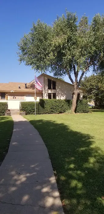 Uni-City Mobile Home Park Picture 6