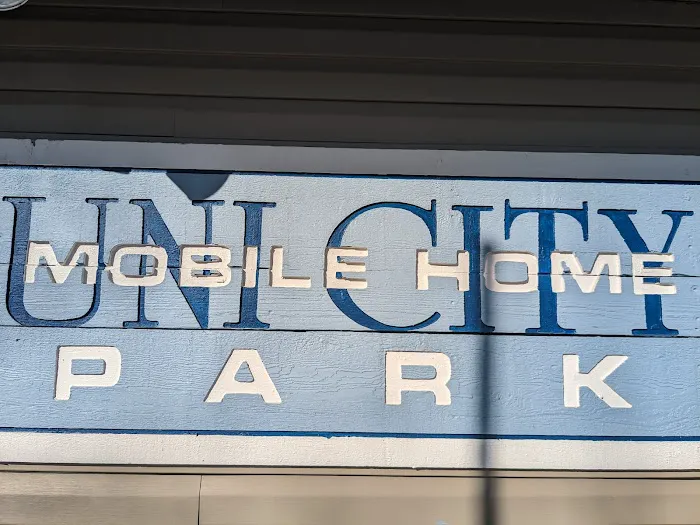 Uni-City Mobile Home Park Picture 7