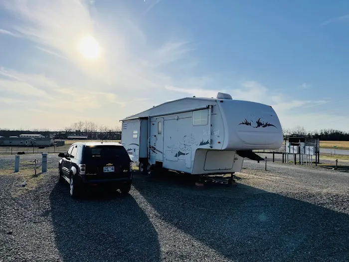 Piney River RV Park Picture 1