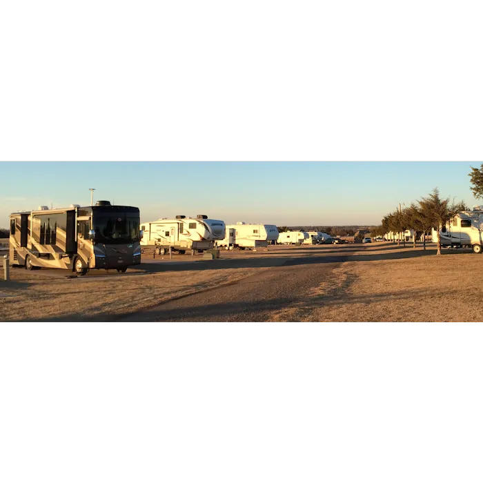 Cedar Valley RV Park Picture 6