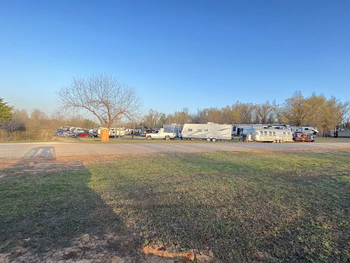 Shady Acres RV Park Picture 4