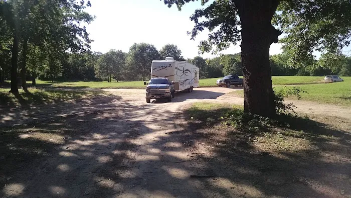 Shady Acres RV Park Picture 8