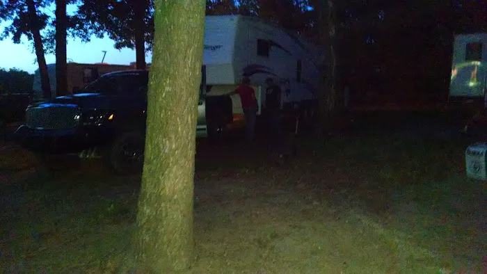 Shady Acres RV Park Picture 9