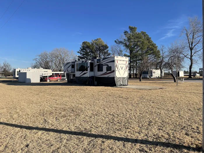 Taylor's RV Park Picture 1