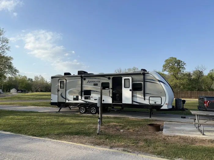 Evergreen RV Park Picture 3