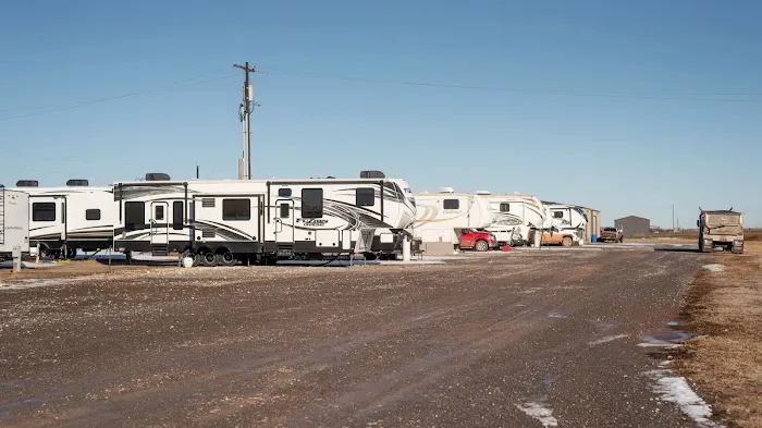Kingfisher RV Park & Storage Picture 7
