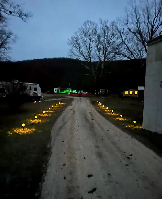 Skipping Rock RV Resort and Campground Picture 8