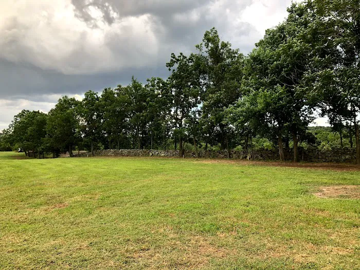 Hog Valley RV & Treehouse Resort Picture 7