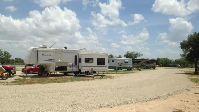 Concho Pearl RV Estates Picture 2