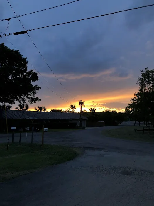 Empat RV Park & Storage Picture 2