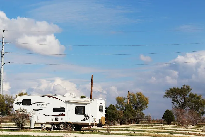 Weeping Willow RV Park Picture 6