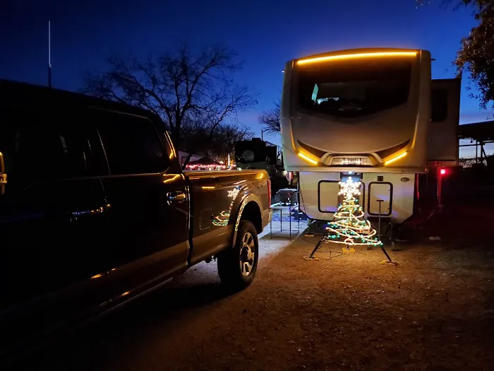 Fredericksburg RV Park Picture 9