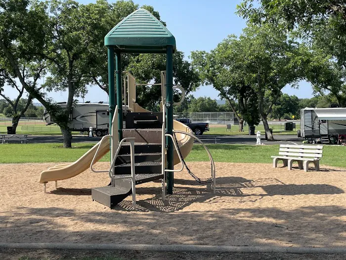 Lady Bird Johnson Municipal Park Campground Picture 1