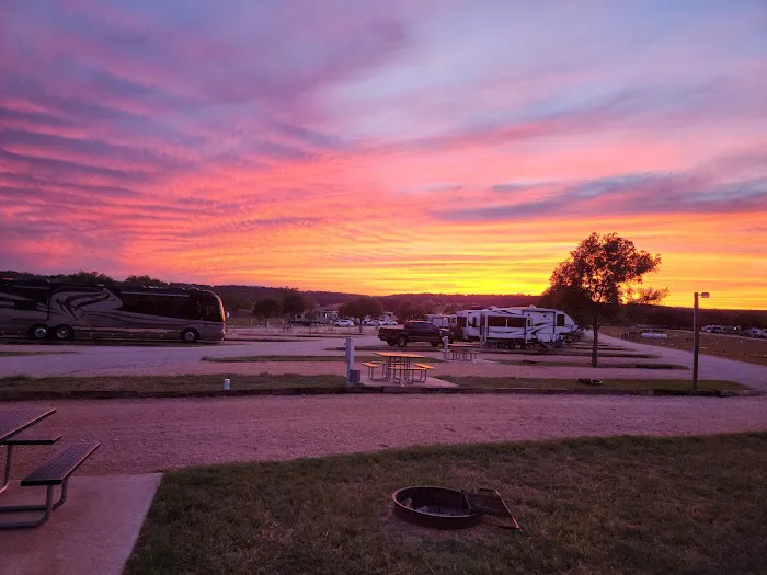 The Vineyards of Fredericksburg RV Park Picture 6
