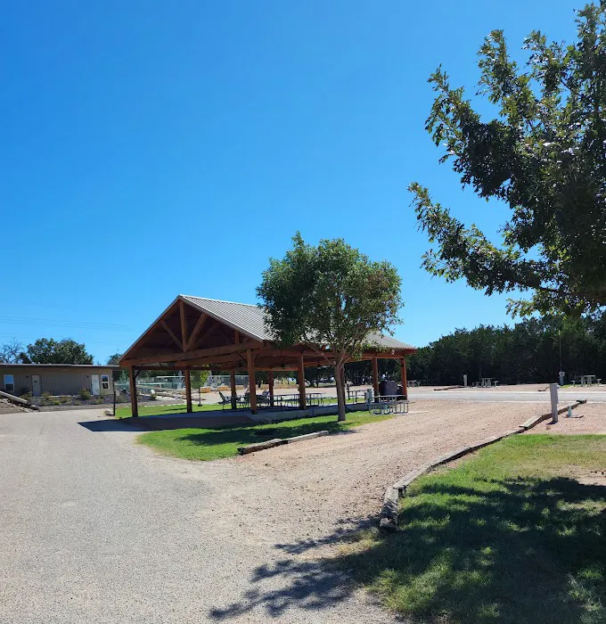 The Vineyards of Fredericksburg RV Park Picture 5