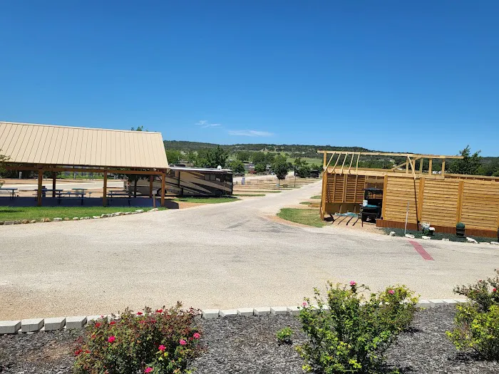 The Vineyards of Fredericksburg RV Park Picture 8