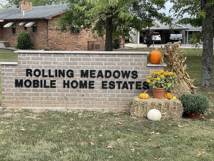 Rolling Meadows Mobile Home Community Picture 3