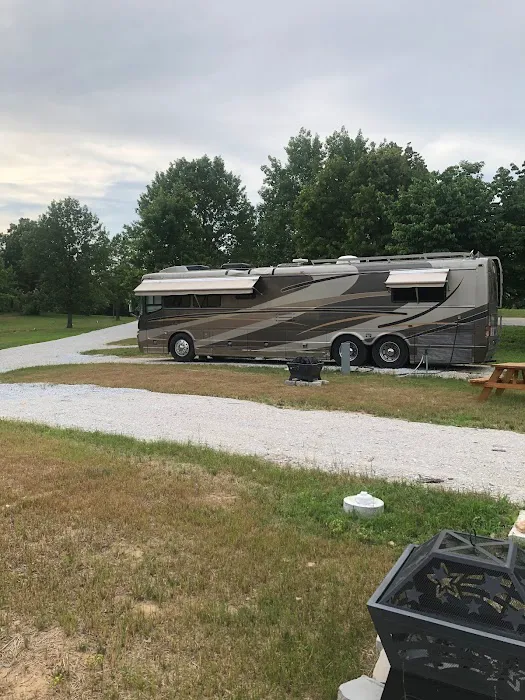 JESSIE JAMES JUNCTION RV PARK Picture 6