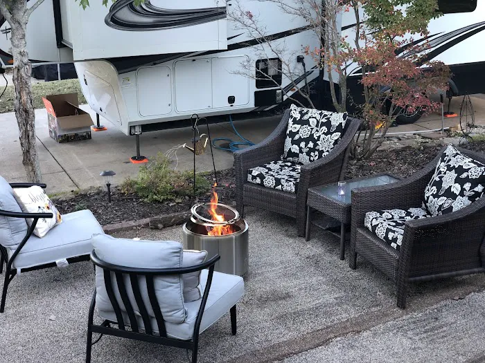 Ozarks Luxury RV Resort on Table Rock Lake Picture 10