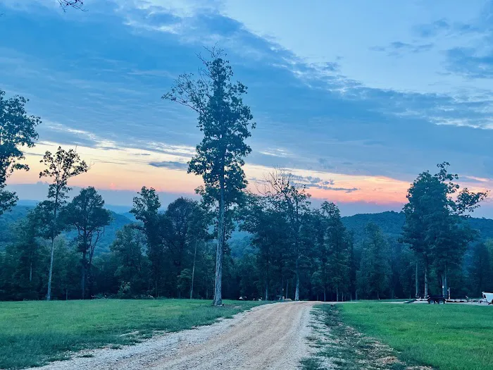 Outskirts of Heaven LLC RV Park & Cabins Picture 2