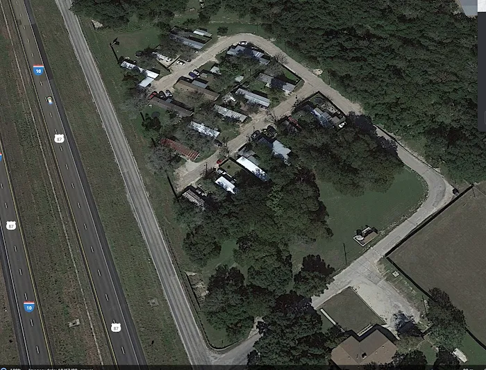 Elms Mobile Home Park Picture 1