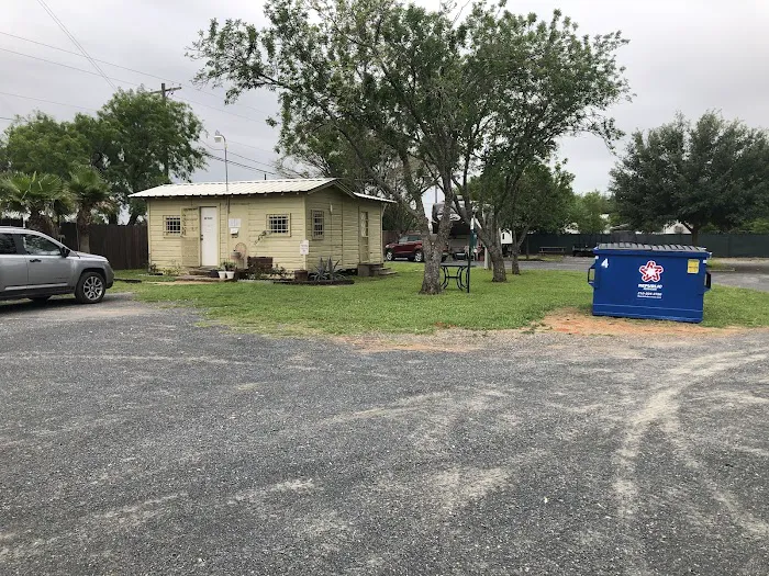 Frio RV Park Picture 8