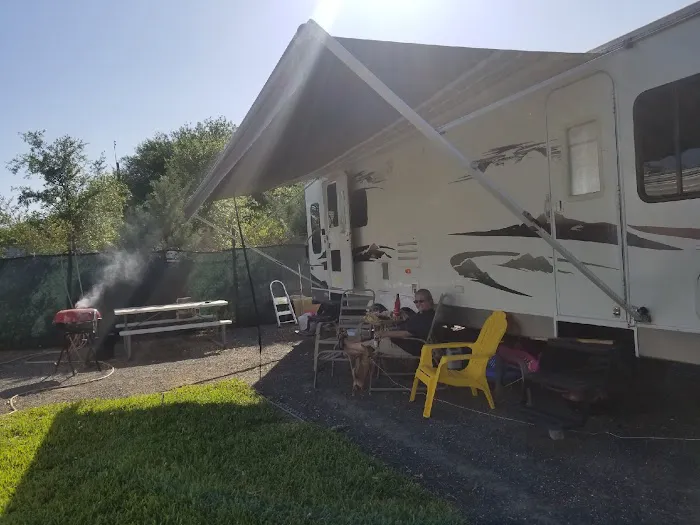 Frio RV Park Picture 10