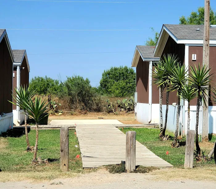 Pearsall RV Park Picture 6