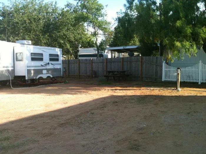 Jen's Rv Park Picture 1