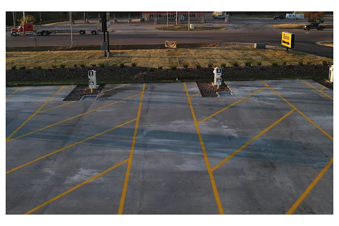 Love's RV Hookup Picture 1