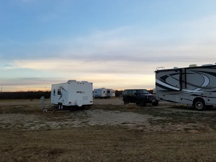 4G RV Park Picture 4