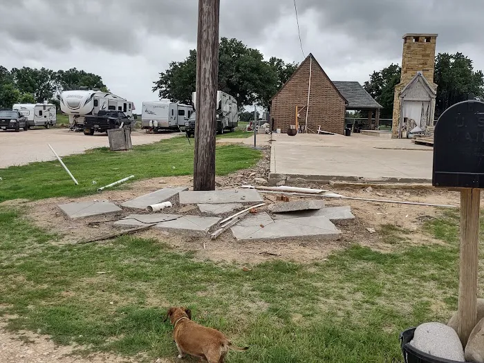 Shorthorn RV Park Picture 6