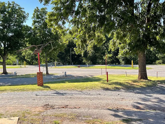 Atchley's Route 66 RV Park Picture 4