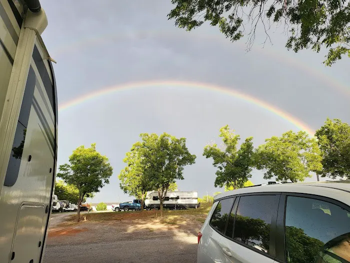 Atchley's Route 66 RV Park Picture 9