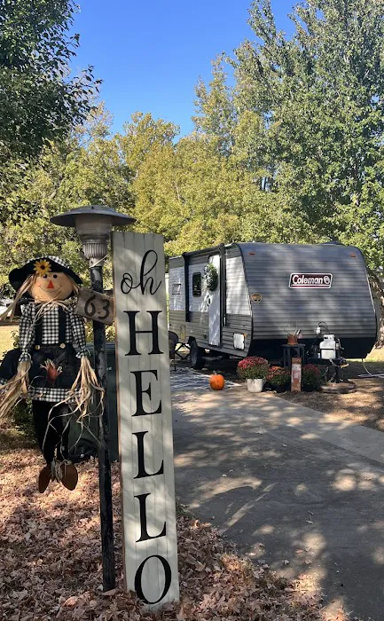 Trailwood Mobile Home & RV Park Picture 8