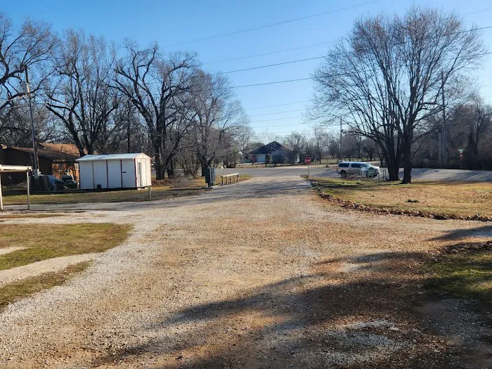 Green Acres Mobile Home & RV Park Picture 2