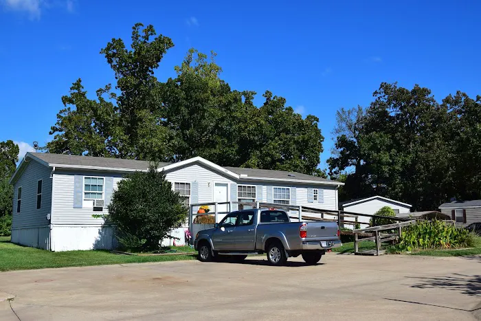 Oak Glen Manufactured Home Community Picture 7