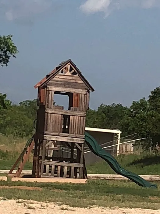 Davis RV Park Picture 6