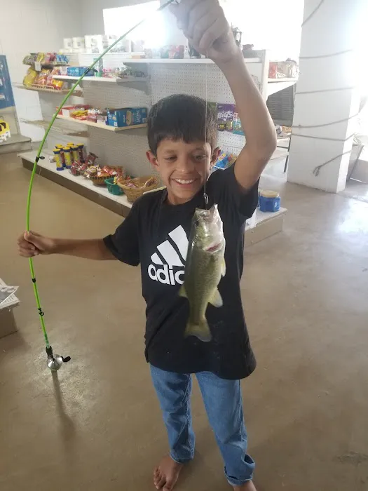 Lake Sweetwater General Store Picture 8