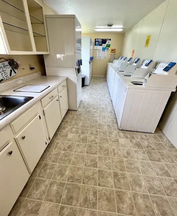 Triple T RV Resort Picture 10