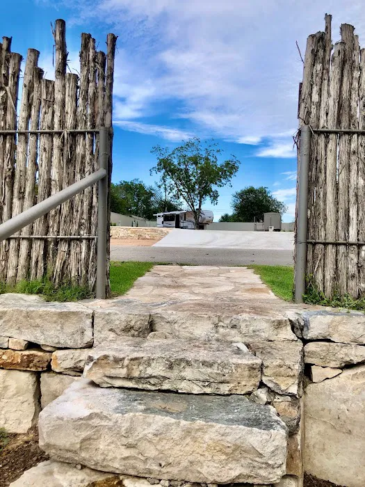 Guadalupe River Rentals RV Campground Picture 1