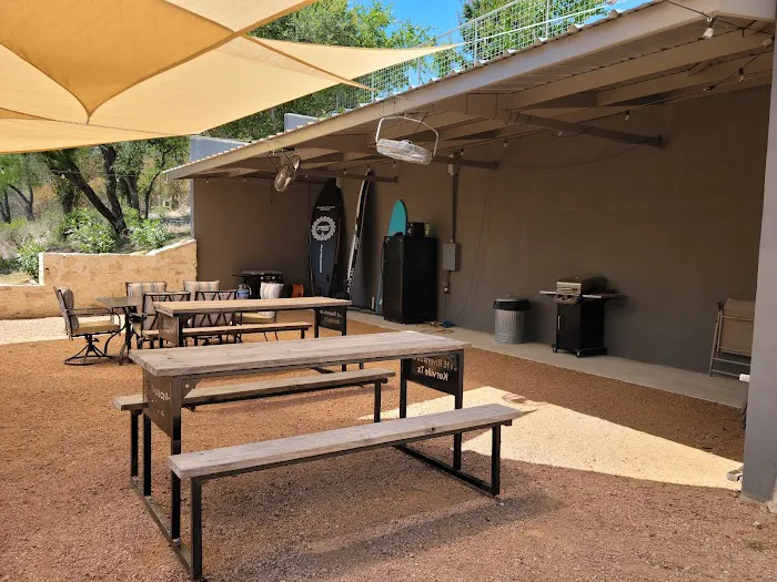 Guadalupe River Rentals RV Campground Picture 10