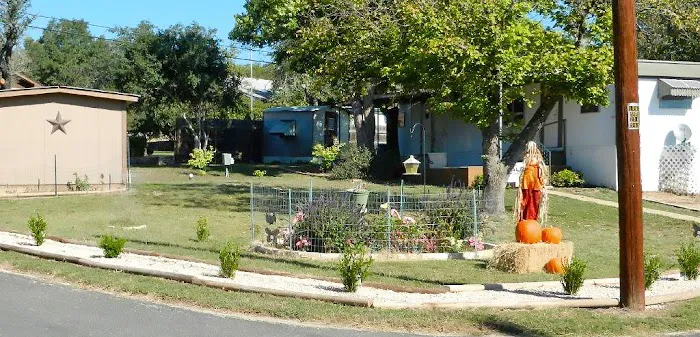 Oak Grove Estates Picture 1