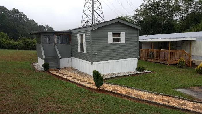 Oak Grove Estates Picture 3