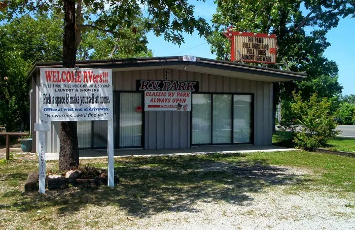 Classic RV Park Picture 3